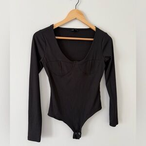 DYNAMITE | Ribbed Black Bustier Long Sleeve Bodysuit (size small)